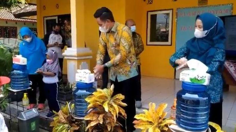 Peringati Hari Cuci Tangan Sedunia, Ini Pesan Bupati Kendal 