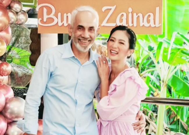 Didoakan Cerai oleh Netizen, Begini Reaksi Bunga Zainal   