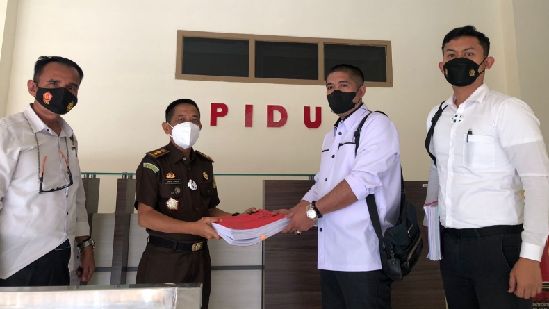 Polda Lampung Serahkan Berkas Pelanggaran Prokes 3 Petinggi Khilafatul Muslimin ke Kejati 