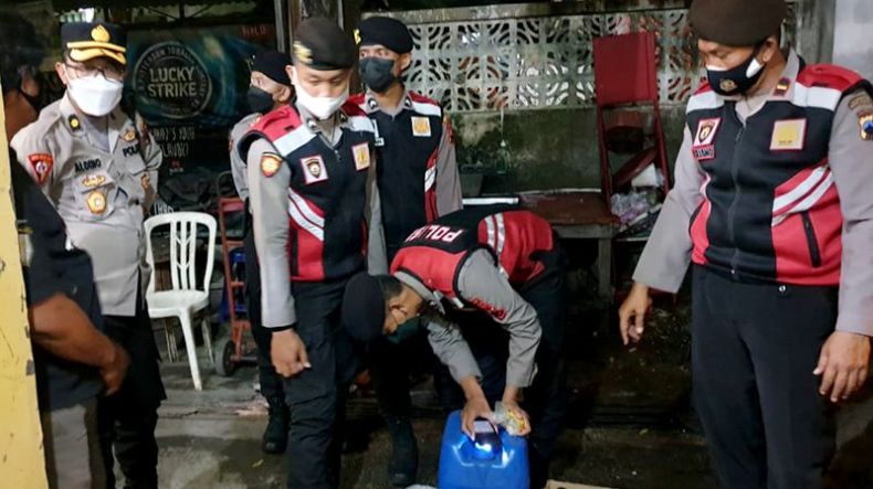 Polresta Banyumas Sita Ratusan Botol Minuman Beralkohol saat Razia 