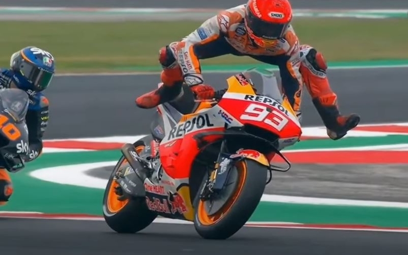 Marc Marquez Hampir Terpental dari Motor di Kualifikasi MotoGP Emilia Romagna