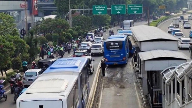 Dishub: Bus Transjakarta Kecelakaan di MT Haryono Layak Jalan