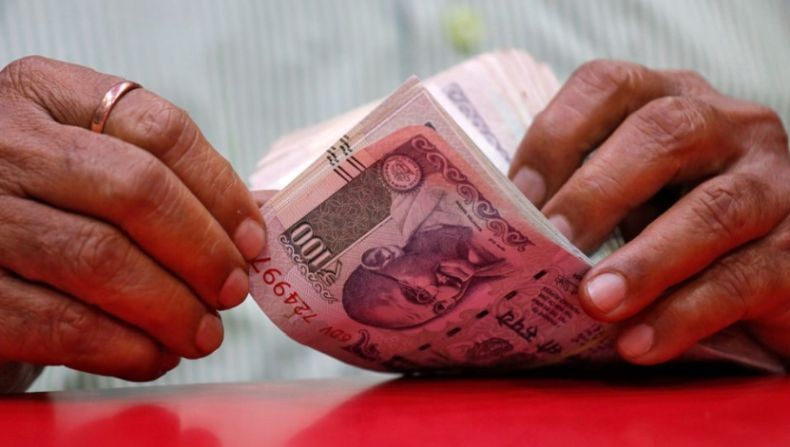 Syok, Tukang Becak Ini Dapat Tagihan Pajak Penghasilan Rp6,3 Miliar