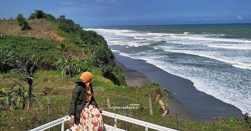 Indahnya Karang Potong Ocean View di Cianjur, Suasananya seperti Bali