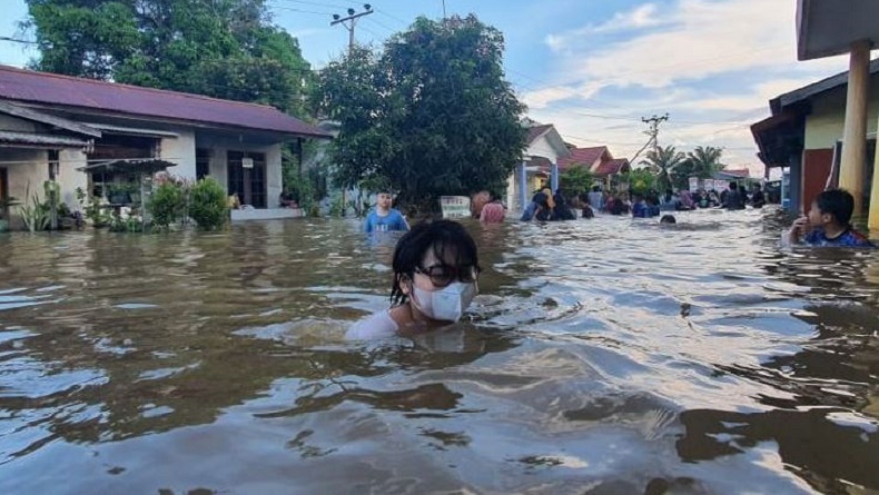 Bantuan Kemanusiaan Terus Mengalir untuk Korban Banjir Sekadau