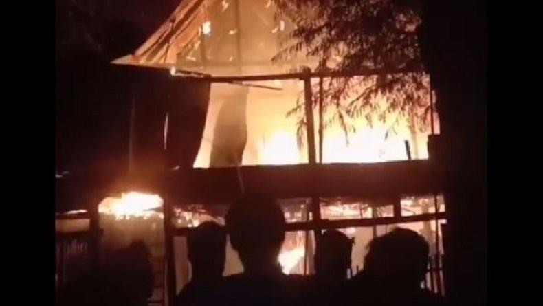 Kebakaran Rumah di Jeneponto, Kakak Adik Tewas Terjebak Kobaran Api