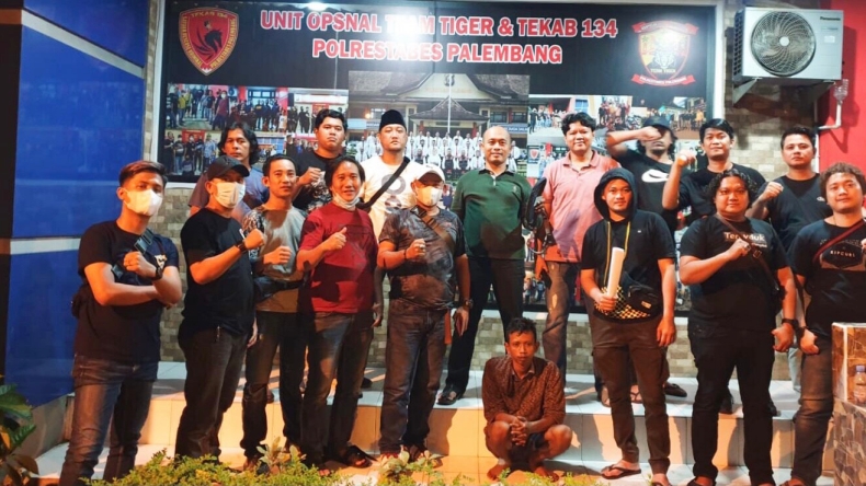 Dikejar Utang Koperasi, Cucu di Palembang Pukuli Nenek
