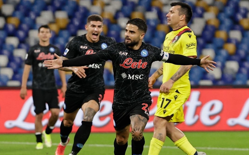 Profil Biodata Lorenzo Insigne, Penyihir Mungil Italia yang Lewati Rekor Maradona