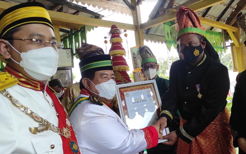 Ritual Adat Maulid Agong Suku Jerieng, 6 Tokoh Diberi Gelar Datuk Radendo