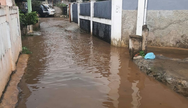 Warga 3 RW di Padalarang KBB Mulai Khawatir, Banjir Sering Datang Tiba-tiba 
