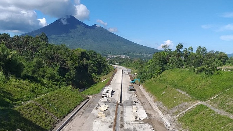 Tol Seksi 2B Danowudu-Bitung Tuntas Tahun Ini