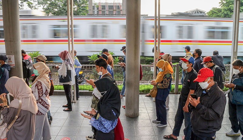 Kapasitas Penumpang KRL Dibatasi Maksimal 45 Persen saat Nataru