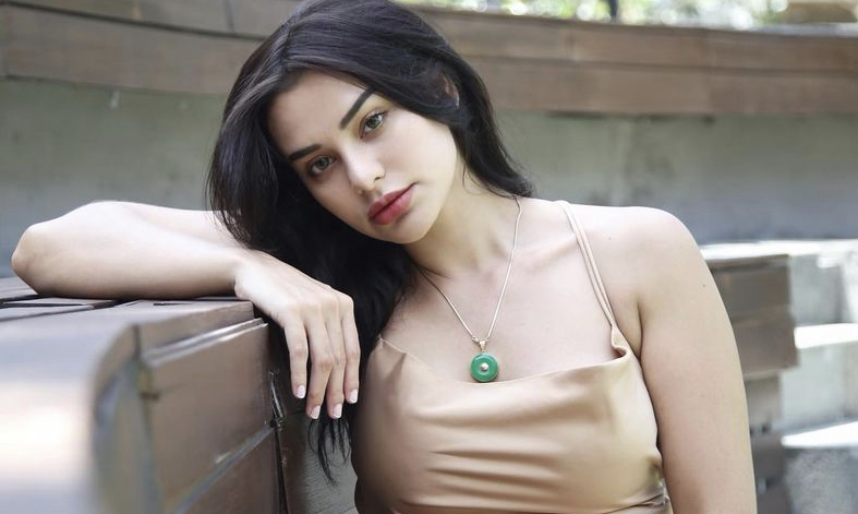 5 Potret Seksi Nora Alexandra, Istri Cantik Jerinx yang Rajin Nge-Gym