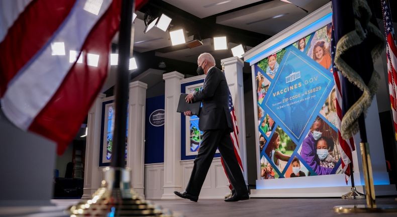 Ajudan Joe Biden yang Ikut Rombongan KTT G20 dan COP26 Positif Covid