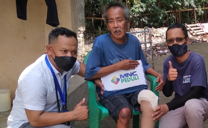 MNC Peduli Salurkan Kaki Palsu Gratis di Sukamaju Depok