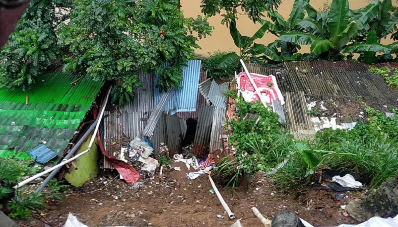 Longsor Timpa Rumah di Bogor, 2 Orang Terluka