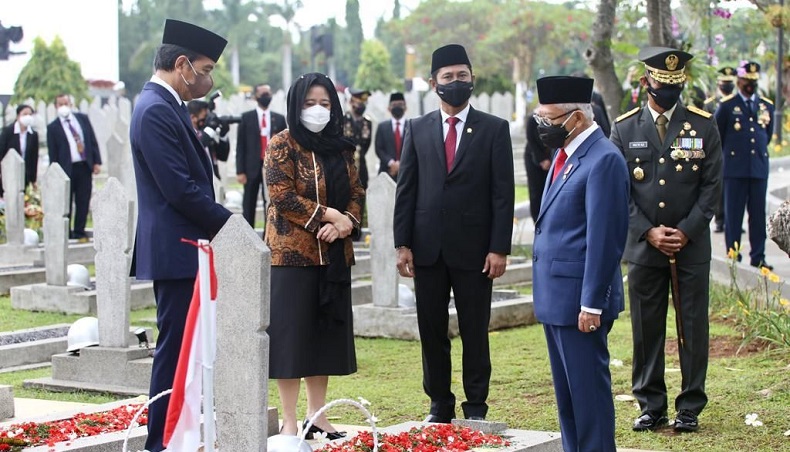 Ketua DPR Sebut Nakes hingga Tim Thomas Cup Pahlawan Era Kemajuan