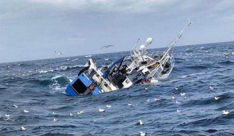 KM Luragung Bocor dan Tenggelam di Perairan Indramayu, Satu ABK Hilang