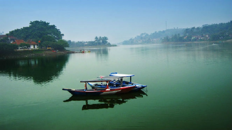 Niat Hati Cari Ikan di Situ Ciburuy KBB, Warga Justru Dapat Mortir