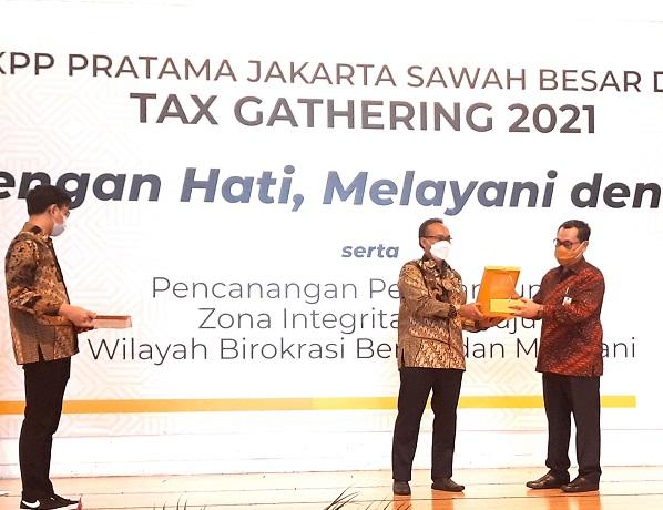 Stafsus Menkeu: Dari Lahir Hingga Meninggal, Manusia Berurusan dengan Pajak   