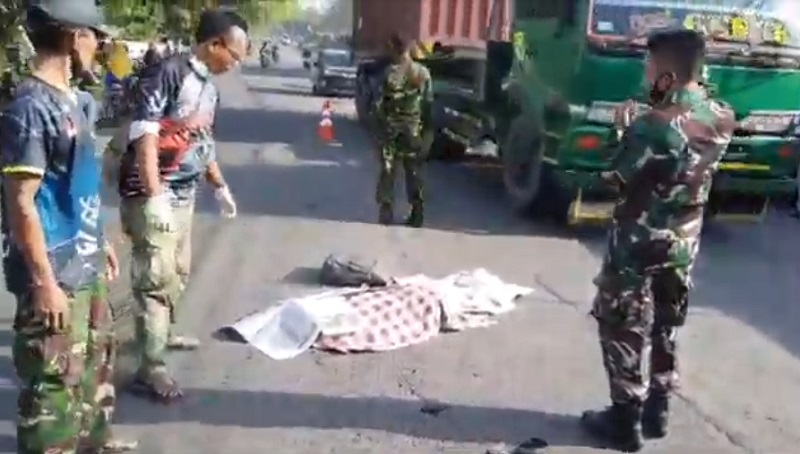 Pesepeda di Agam Tewas Terlindas Truk, Warga Tak Berani Evakuasi Korban