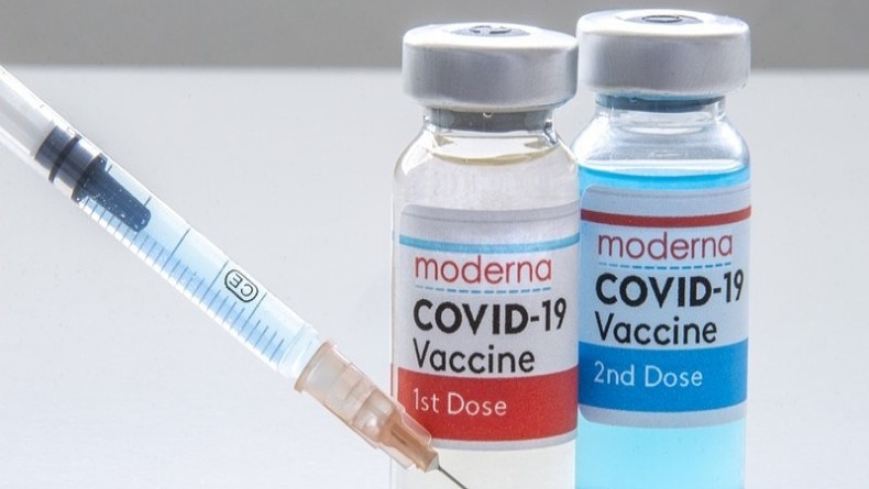 Bos Moderna Sebut Vaksin Kurang Efektif Lawan Varian Omicron