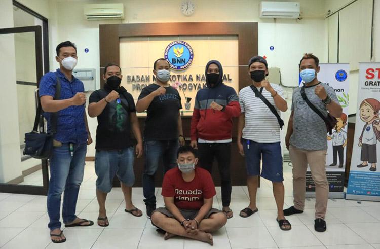 Tangkap Pemakai Sabu-Sabu, BNNP DIY Amankan Senjata Api Rakitan