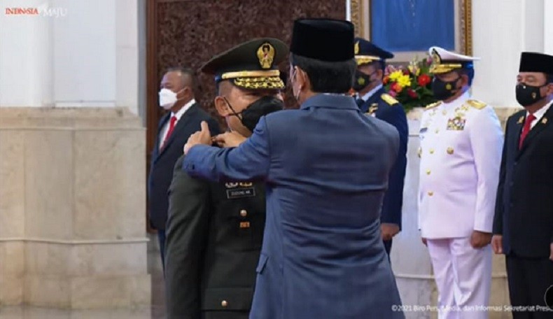 Resmi Jabat KSAD, Dudung Abdurachman Naik Pangkat Jadi Jenderal TNI