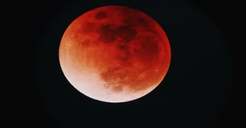 Gerhana Bulan Sebagian Terjadi 19 November, Catat Lokasi dan Waktunya!