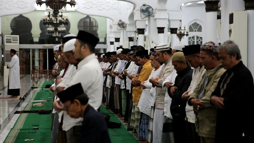Niat Shalat Gerhana Bulan, Latin & Artinya Lengkap dengan Tata Cara