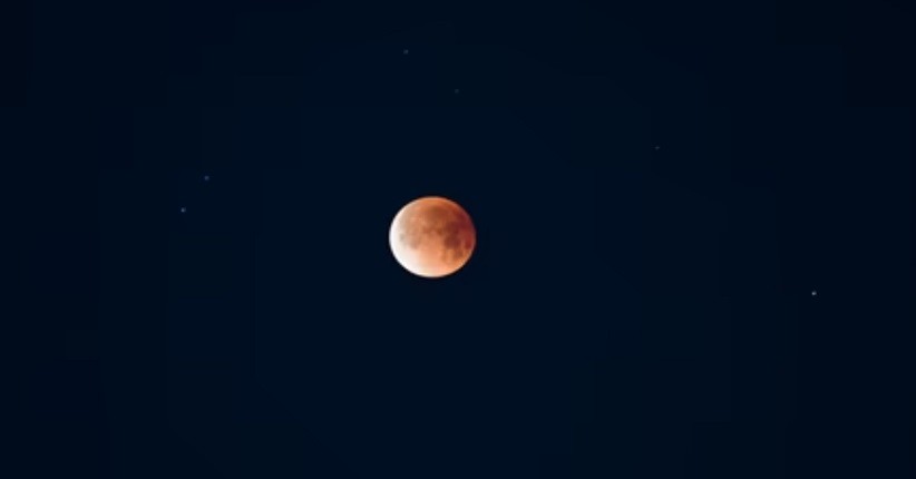 Cara Memotret Gerhana Bulan, Ini yang Perlu Anda Siapkan!