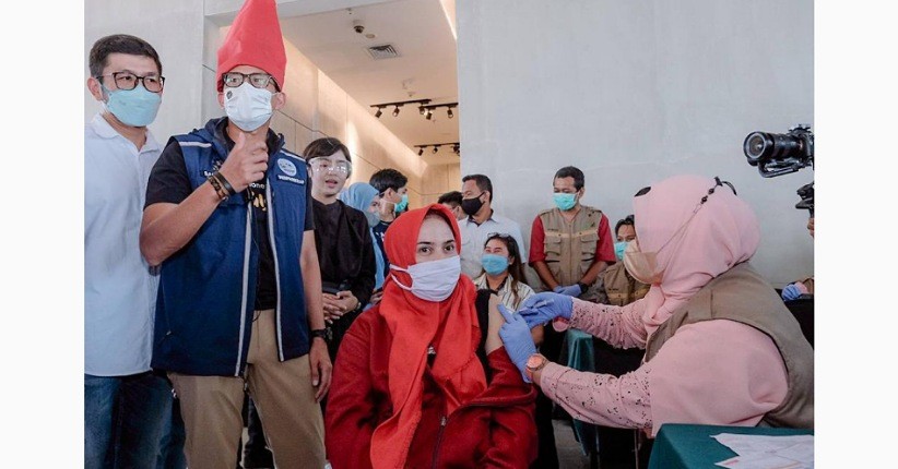 Sandiaga Dorong Vaksinasi di Makassar Jelang PPKM Level 3