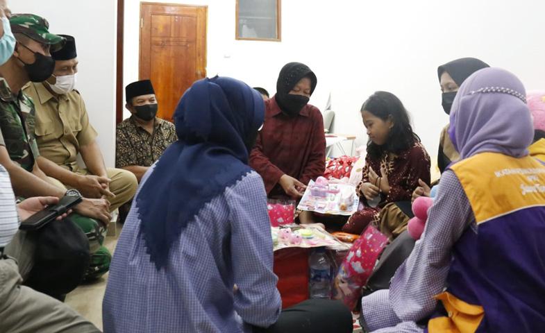 Momen Haru Mensos Motivasi Bocah Yatim Piatu Korban Longsor Banjarnegara 