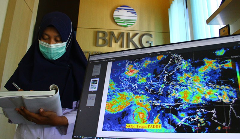 BMKG Deteksi Bibit Siklon Tropis 97S di Perbatasan Laut Timor-Arafura, Ini Dampaknya
