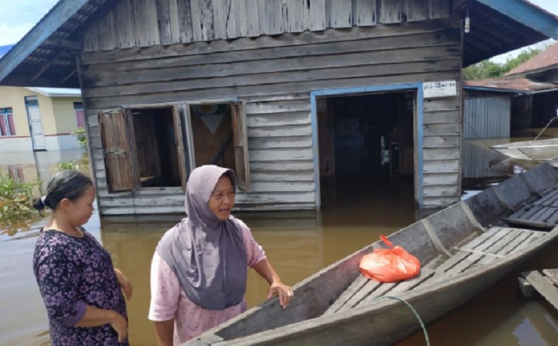 Banjir Kapuas Hulu Meningkat hingga 1-2 Meter, Camat Diminta Siapkan Pengungsian