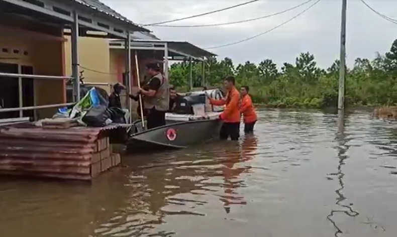 Pangkalpinang Kembali Terendam Banjir akibat Hujan Deras dan Air Laut Pasang
