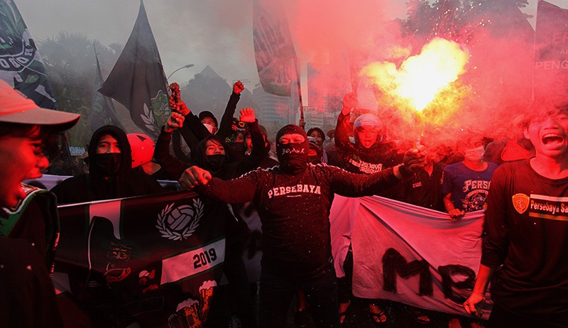 PSSI Hentikan Liga 2, Bonek: Keputusan Blunder!