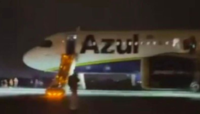 Mencekam, Pramugari Minta Semua Penumpang Keluar karena Pesawat Airbus Akan Meledak