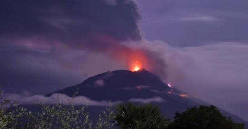 PVMBG: 4 Gunung Berapi di Indonesia Berstatus Siaga