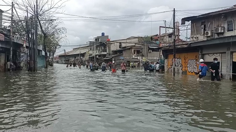 BMKG : Banjir Rob Berpotensi Kembali Terjadi pada 18-22 Desember