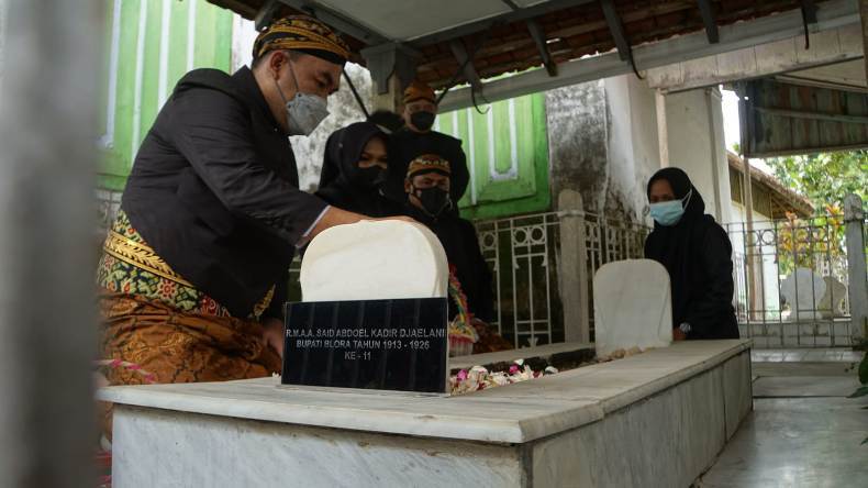 Hari Jadi Blora ke-272, Bupati Arief Rohman Ziarah ke Makam Leluhur 