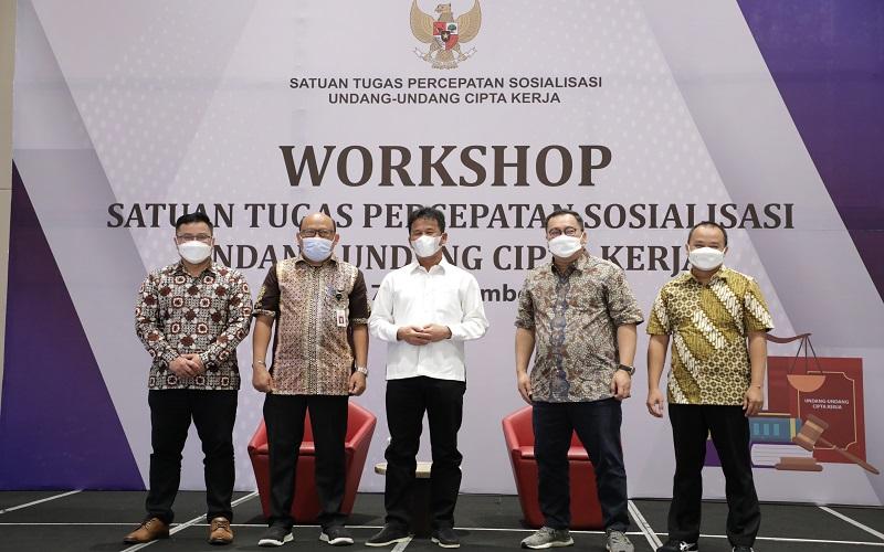 Pemerintah Ambil Langkah Strategis untuk Percepat Implementasi UU Ciptaker