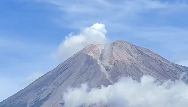 Petakan Wilayah Terdampak Erupsi, BNPB Temukan Jalur Lahar Baru Gunung Semeru 