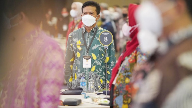 Bupati Bandung Jadi Penyumbang Pertama, Ajak Masyarakat Peduli Semeru