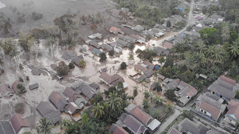 Update Korban Erupsi Gunung Semeru: Total 45 Orang Meninggal, 9 Hilang
