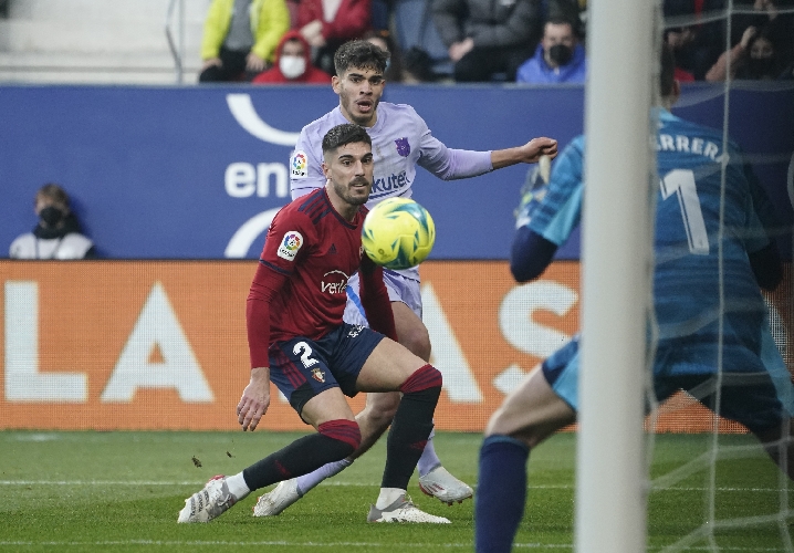 Sempat Unggul 2 Kali, Barcelona Malah Gagal Menang di Kandang Osasuna