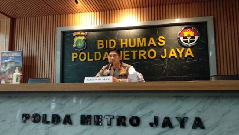 Polisi Sisir Pedagang Kembang Api untuk Perayaan Malam Tahun Baru 2022