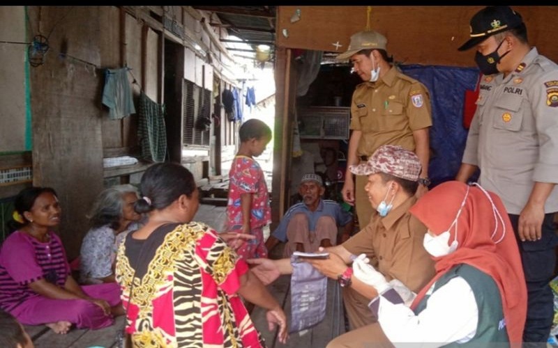 Vaksinasi Covid-19 Menyasar Kampung Nelayan di Perairan Banyuasin 