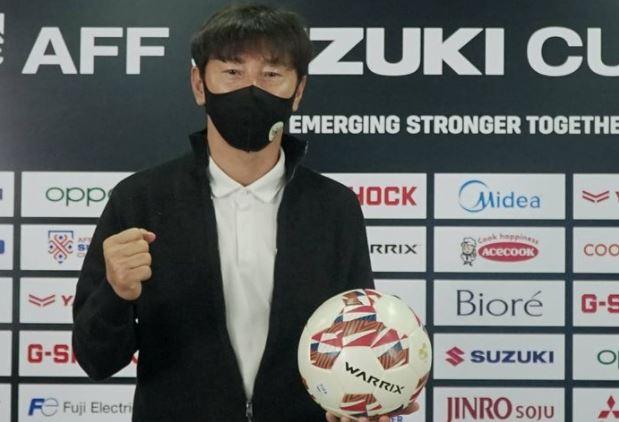 Supporter Singapura Tuding Indonesia Main Kasar dan Licik, Respons Shin Tae-yong Berkelas