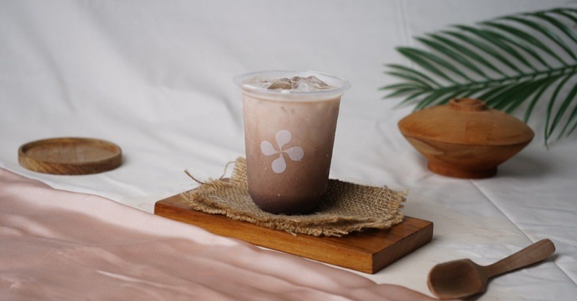 Ide Memilih Minuman Kekinian untuk Hadiah Natal dan Tahun Baru